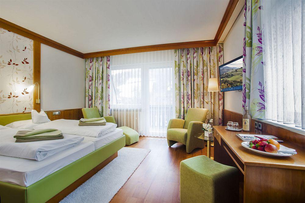 Flair Hotel Adlerbad Bad Peterstal-Griesbach Exterior photo