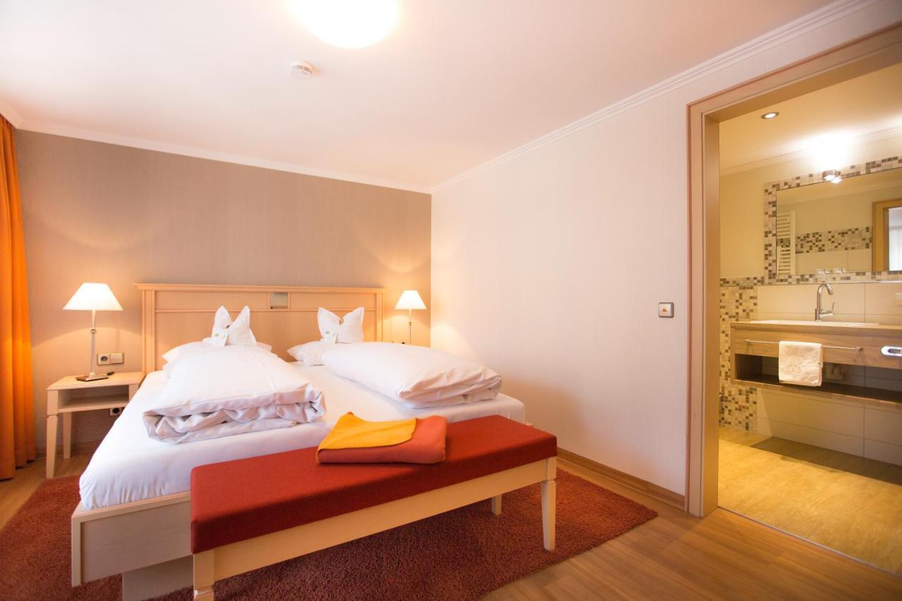 Flair Hotel Adlerbad Bad Peterstal-Griesbach Exterior photo